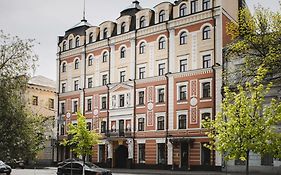 Podol Plaza Hotel Kiev 4*